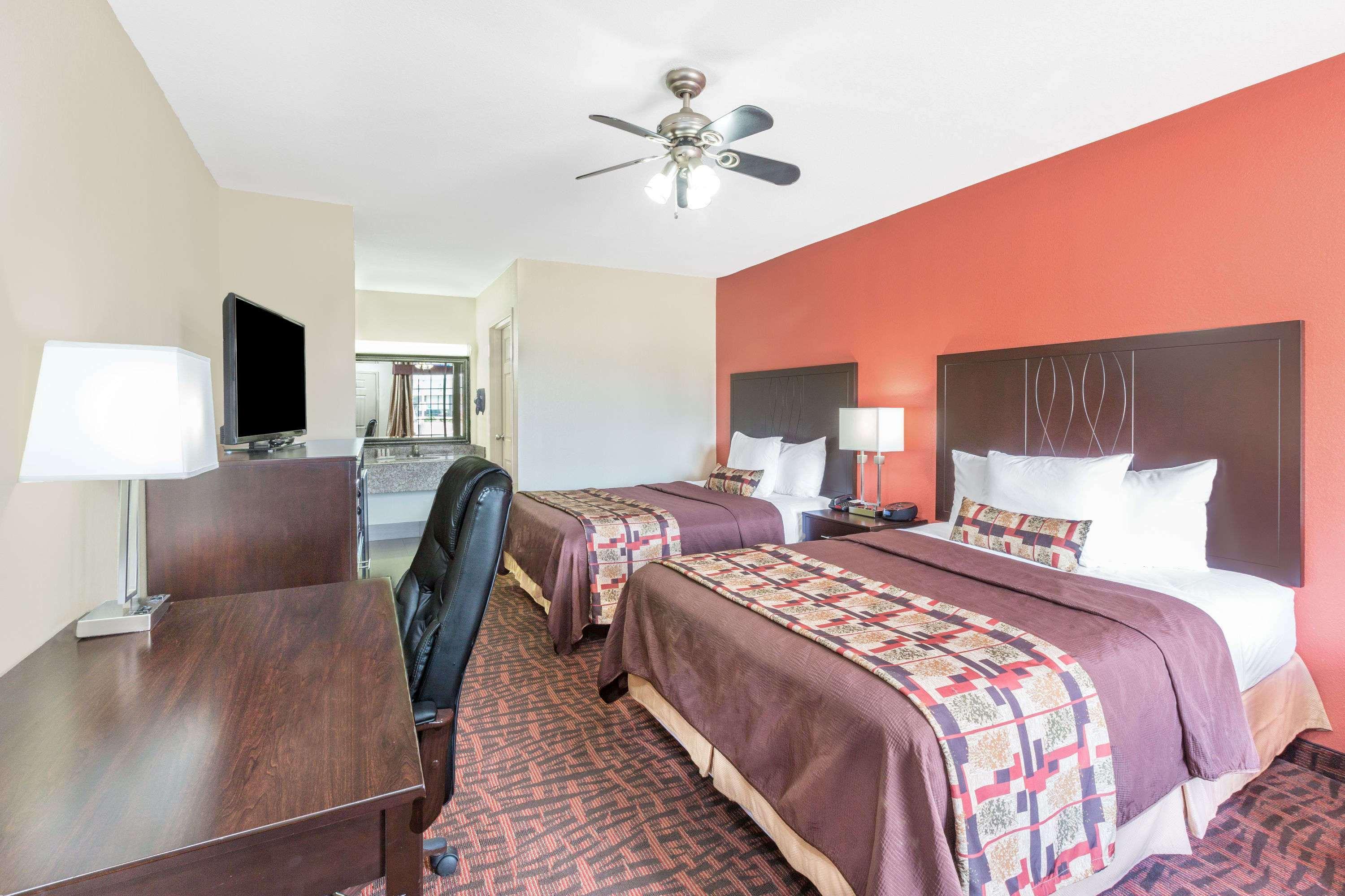 Days Inn By Wyndham Rayville Esterno foto